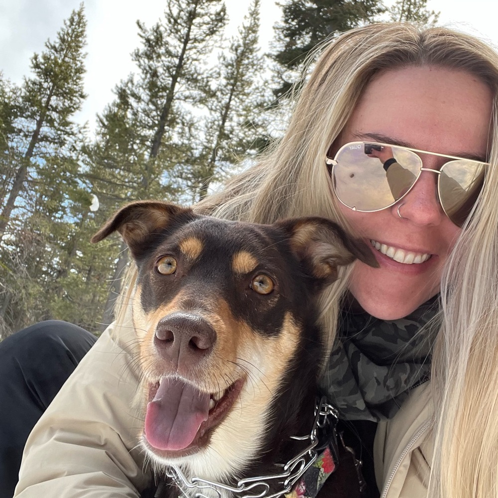 Meet your Posher, Claire